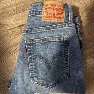 Women’s Levis